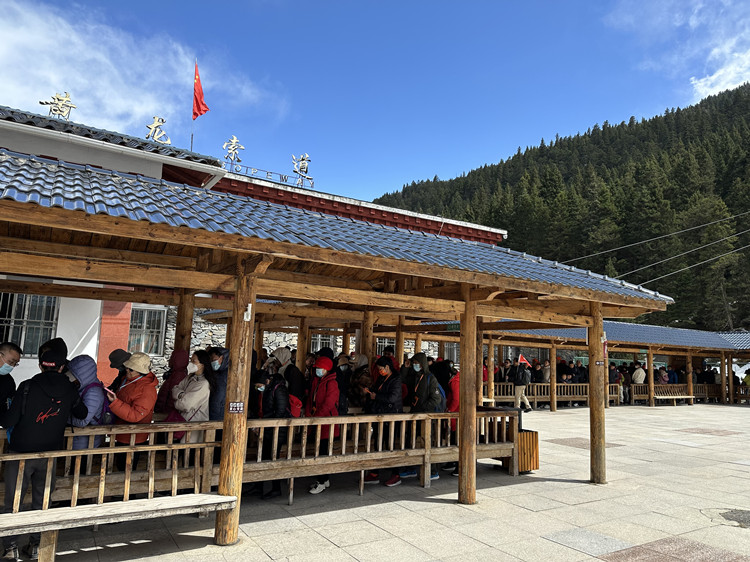 旅游接待1_副本.jpg